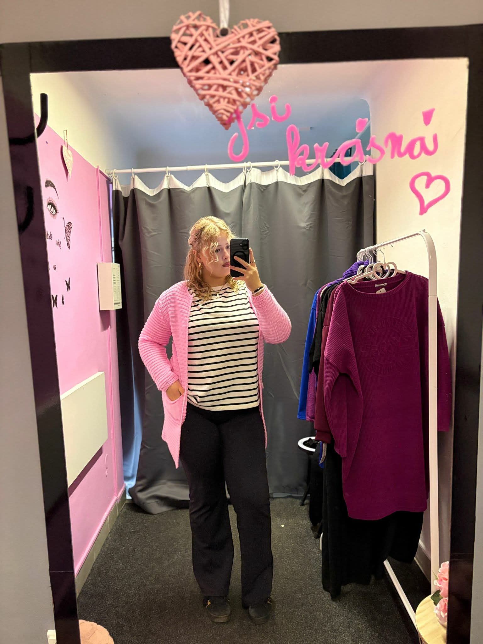 Jemný růžový cardigan - Obrázek 2